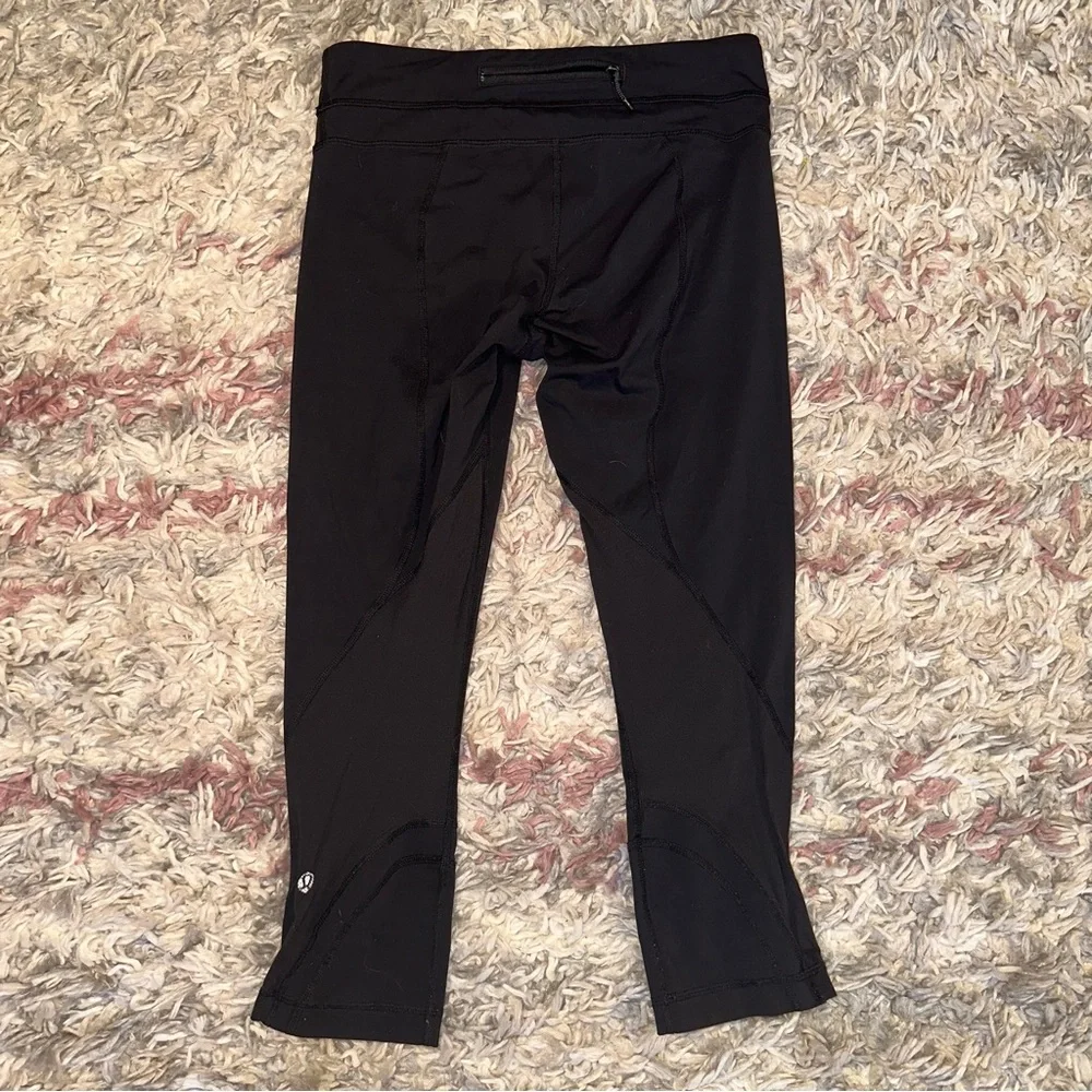 Lululemon black luxtreme leggings 6